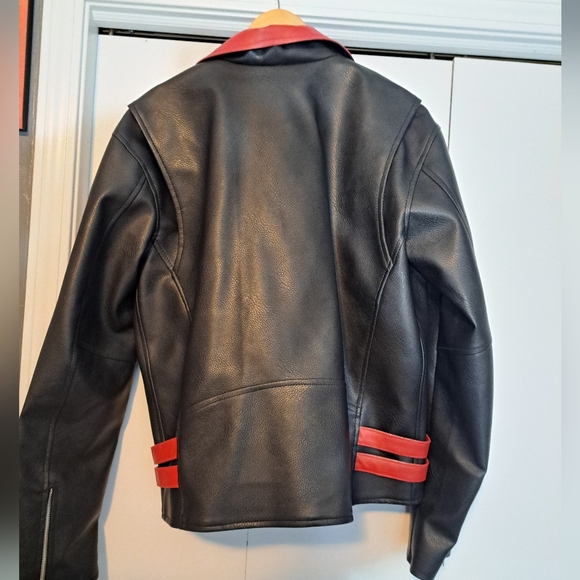 Red and black vegan leather jacket - Picture 3 of 3